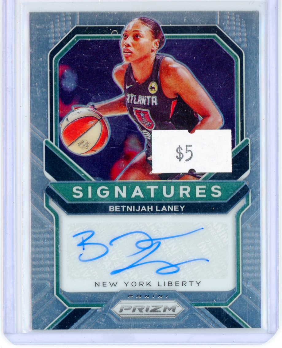 2021 Panini WNBA Prizm Betnijah Laney Signatures Auto — front